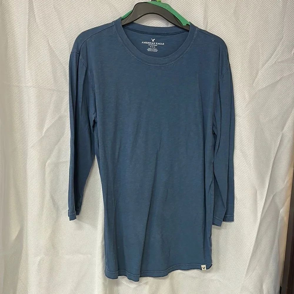 American Eagle Outfitters Blue Long Sleeve Tee Soft Cotton Crew